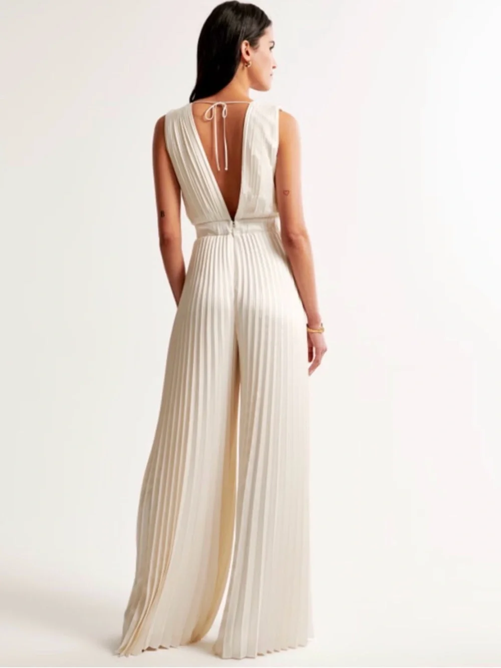 Abercrombie Giselle pleated jumpsuit - Picture 2 of 3